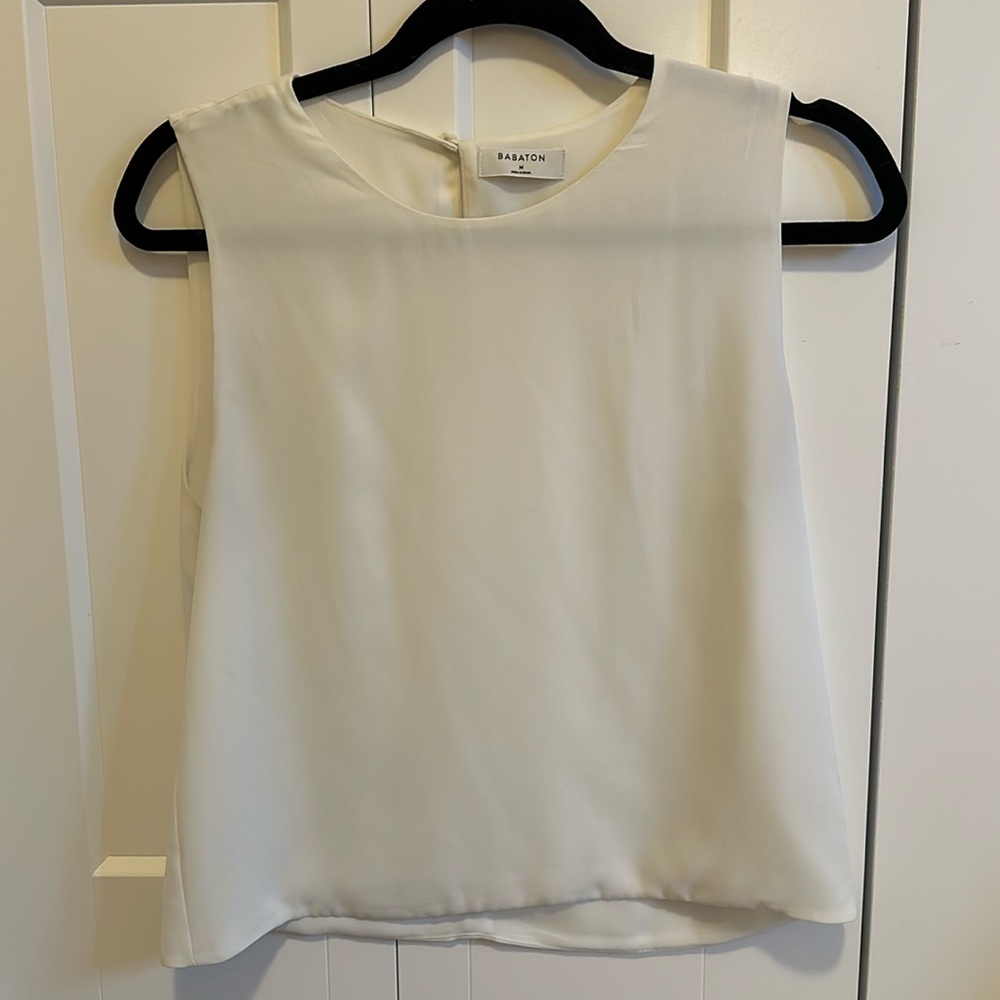 Babaton sleeveless blouse M